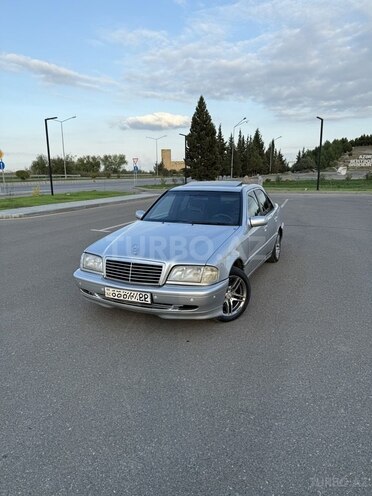 Mercedes C 180 2000, 251,000 km - 1.8 l - Yevlax