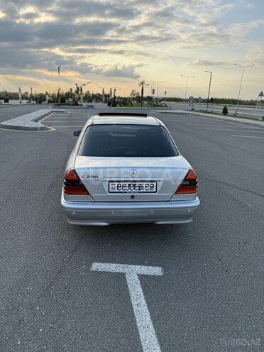 Mercedes C 180 2000, 251,000 km - 1.8 l - Yevlax