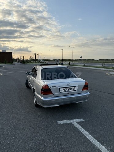 Mercedes C 180 2000, 251,000 km - 1.8 l - Yevlax