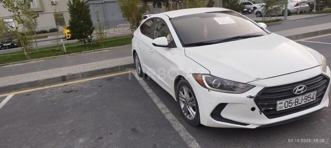 Hyundai Elantra 2016, 402,835 km - 2.0 л - Bakı