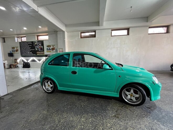 Opel Corsa 2005, 244,000 km - 1.4 л - Bakı