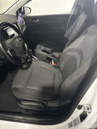 Hyundai Accent 2019, 136,000 km - 1.6 л - Bakı
