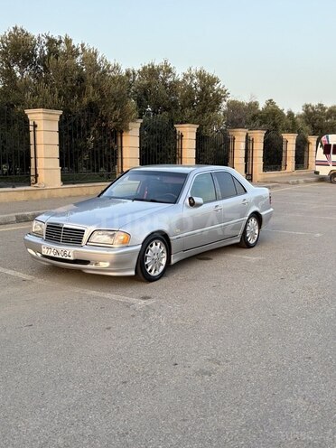Mercedes C 240 1998, 293,500 km - 2.4 l - Bakı