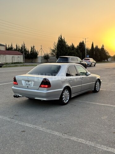 Mercedes C 240 1998, 293,500 km - 2.4 l - Bakı