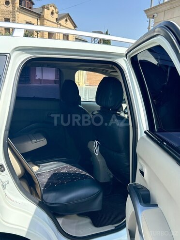 Mitsubishi Outlander 2010, 306,543 km - 3.0 l - Bakı