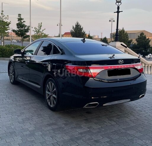 Hyundai Grandeur 2015, 188,000 km - 2.2 л - Bakı