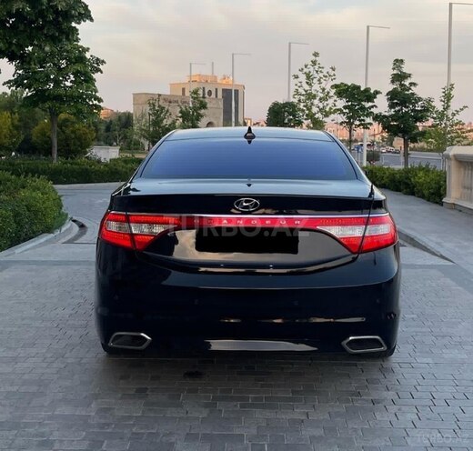 Hyundai Grandeur 2015, 188,000 km - 2.2 л - Bakı