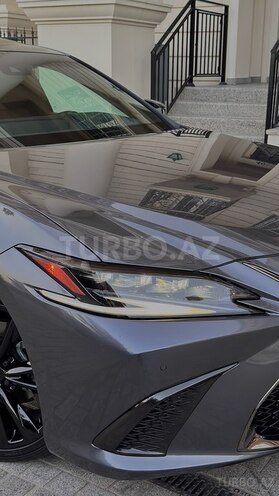 Lexus ES 300h 2022, 79,000 km - 2.5 л - Bakı