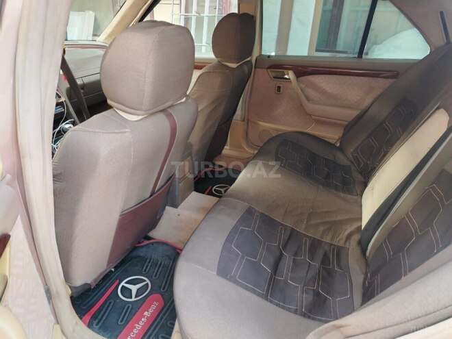 Mercedes C 180 1993, 525,652 km - 1.8 l - Bakı