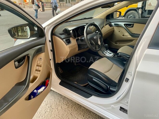 Hyundai Elantra 2012, 165,400 km - 1.6 l - Bakı
