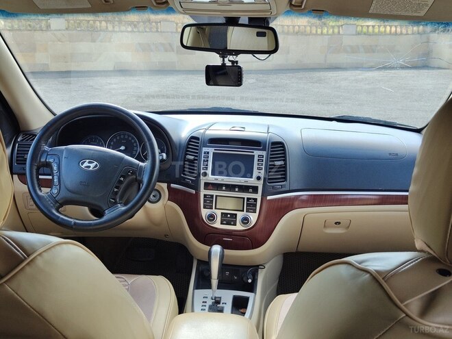 Hyundai Santa Fe 2008, 230,000 km - 2.7 l - Füzuli