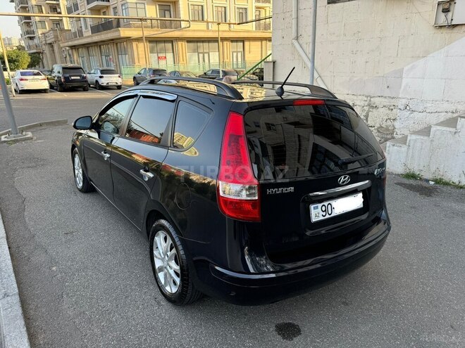 Hyundai i30 2009, 218,000 km - 1.6 л - Bakı