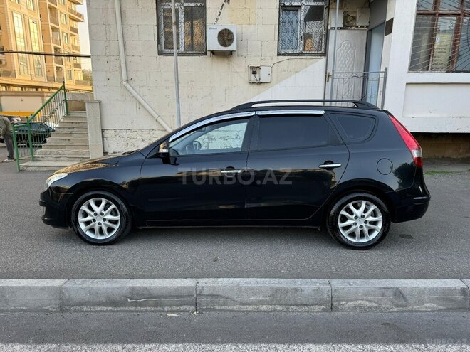 Hyundai i30 2009, 218,000 km - 1.6 л - Bakı