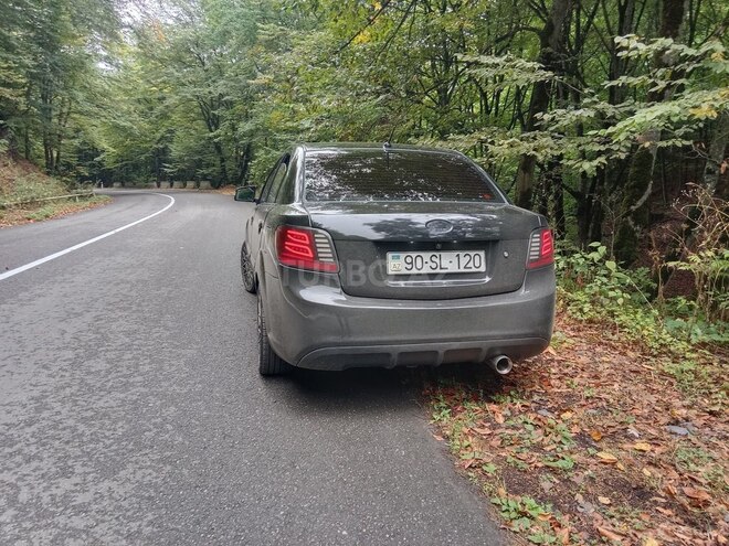 Kia Rio 2010, 400,000 km - 1.4 l - Gəncə