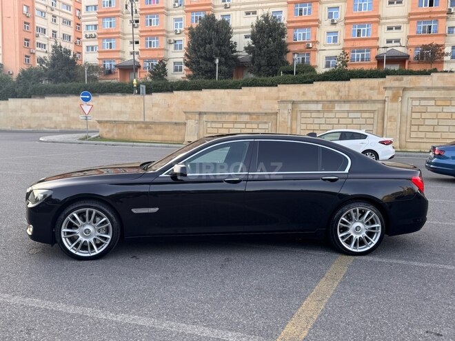 BMW 750 2011, 220,000 km - 4.4 l - Bakı