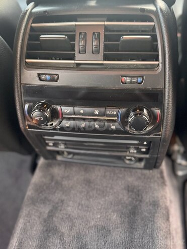 BMW 750 2011, 220,000 km - 4.4 l - Bakı