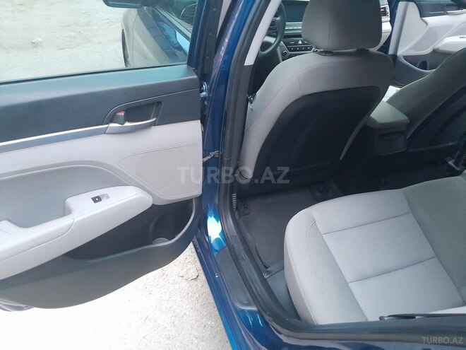 Hyundai Elantra 2018, 70,610 km - 2.0 л - Sumqayıt