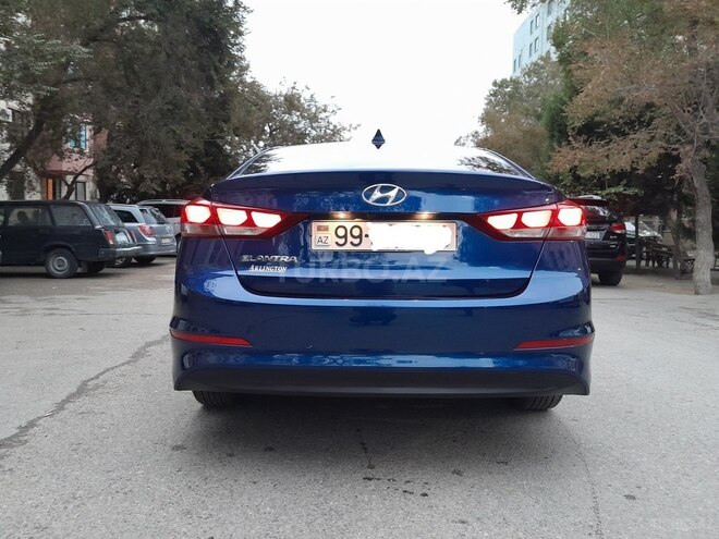 Hyundai Elantra 2018, 70,610 km - 2.0 л - Sumqayıt
