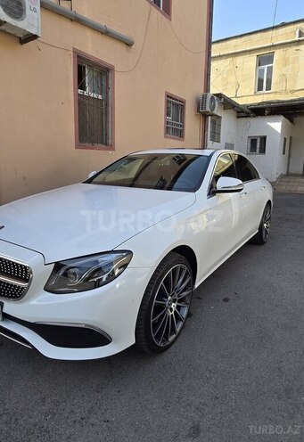 Mercedes E 220 d 2019, 98,000 km - 2.0 l - Bakı