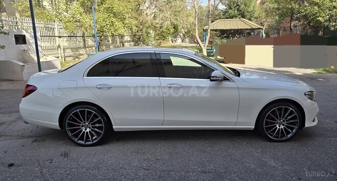 Mercedes E 220 d 2019, 98,000 km - 2.0 l - Bakı