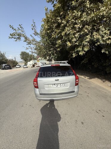 Kia  2009, 306,000 km - 1.4 l - Bakı