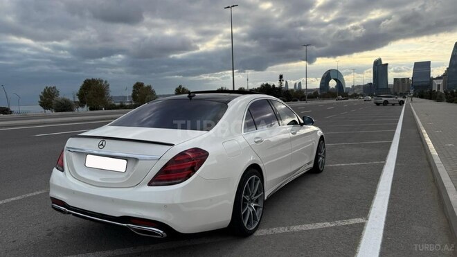 Mercedes S 560 4MATIC 2018, 110,000 km - 4.0 l - Bakı