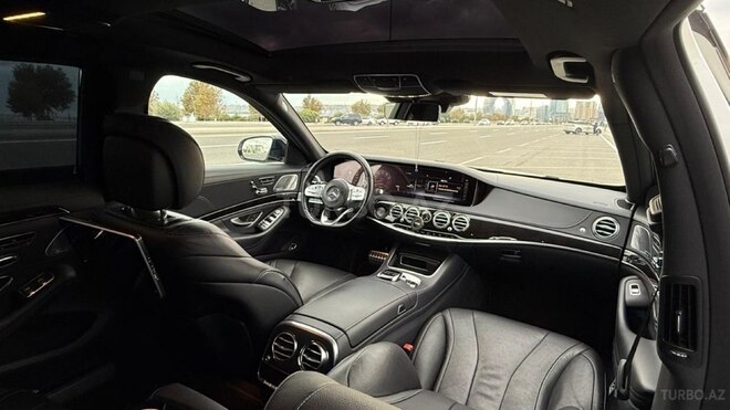Mercedes S 560 4MATIC 2018, 110,000 km - 4.0 l - Bakı