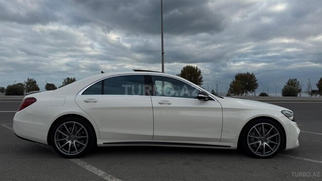 Mercedes S 560 4MATIC 2018, 110,000 km - 4.0 l - Bakı