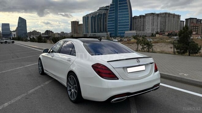 Mercedes S 560 4MATIC 2018, 110,000 km - 4.0 l - Bakı