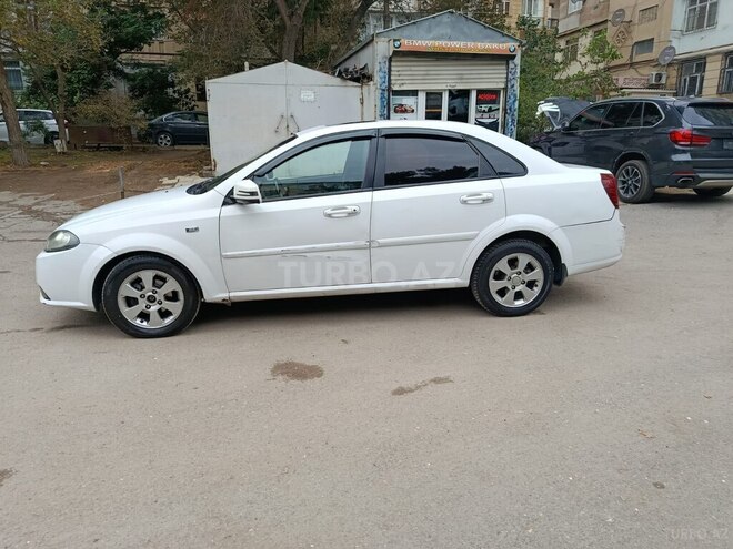 Daewoo Gentra 2013, 238,000 km - 1.5 l - Bakı