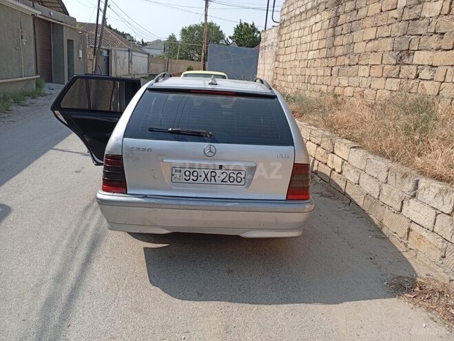 Mercedes C 220 2000, 652,067 km - 2.2 l - Sumqayıt