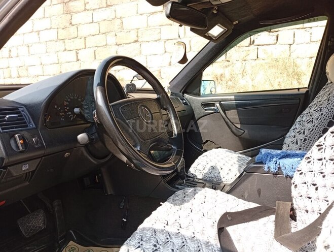 Mercedes C 220 2000, 652,067 km - 2.2 l - Sumqayıt