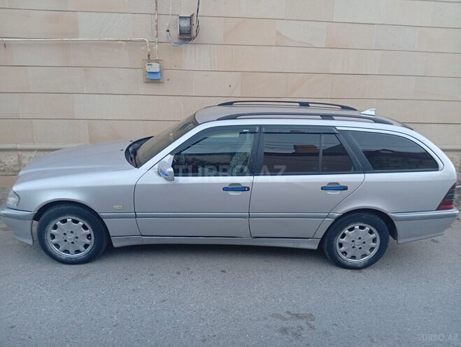 Mercedes C 220 2000, 652,067 km - 2.2 l - Sumqayıt