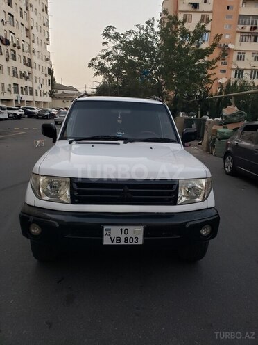 Mitsubishi Pajero io 1998, 208,500 km - 1.8 l - Bakı