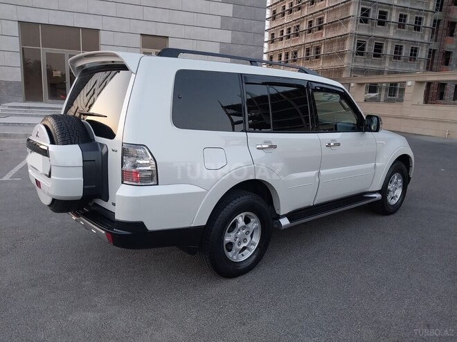 Mitsubishi Pajero 2008, 185,000 km - 3.0 l - Bakı