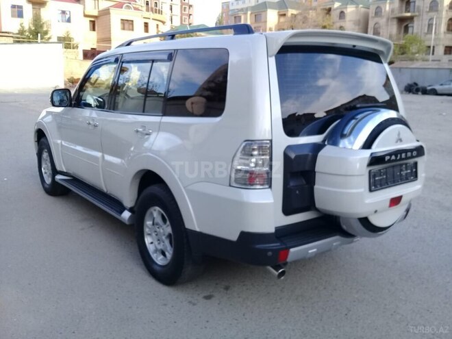 Mitsubishi Pajero 2008, 185,000 km - 3.0 l - Bakı