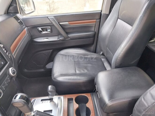 Mitsubishi Pajero 2008, 185,000 km - 3.0 l - Bakı