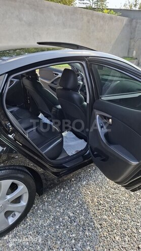 Hyundai Elantra 2011, 289,682 km - 1.8 l - Ağcabədi