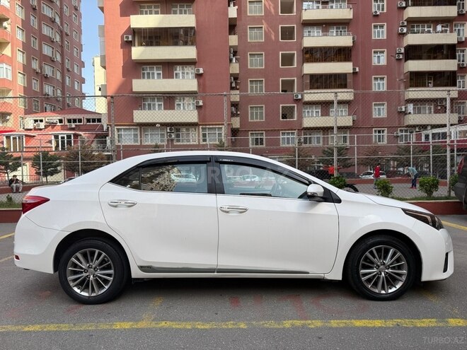 Toyota Corolla 2014, 132,000 km - 2.0 l - Bakı