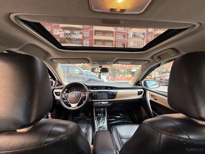 Toyota Corolla 2014, 132,000 km - 2.0 l - Bakı