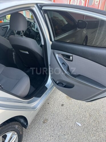 Hyundai Elantra 2016, 182,263 km - 1.8 l - Bakı