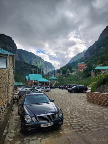 Mercedes E 220 2008, 351,629 km - 2.2 l - Quba