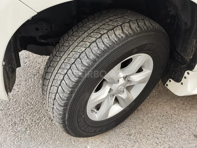 Toyota Land Cruiser Prado 2012, 166,800 km - 2.7 л - Bakı