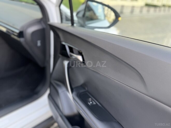 MG 4 EV 2023, 15,700 km - 0.0 л - Bakı
