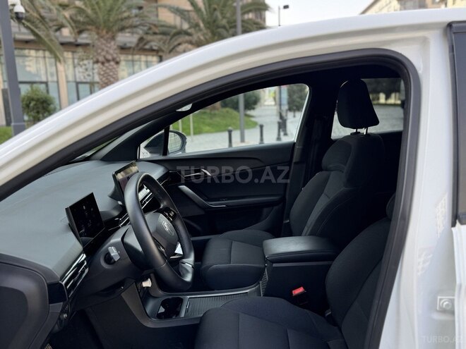 MG 4 EV 2023, 15,700 km - 0.0 л - Bakı