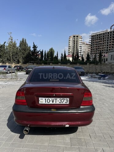 Opel Vectra 1997, 330,000 km - 2.0 l - Bakı