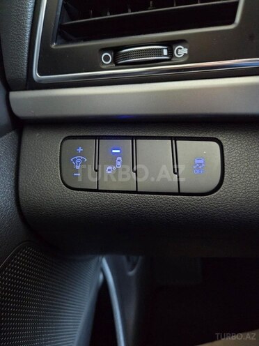 Hyundai Elantra 2016, 61,000 km - 2.0 l - Bakı