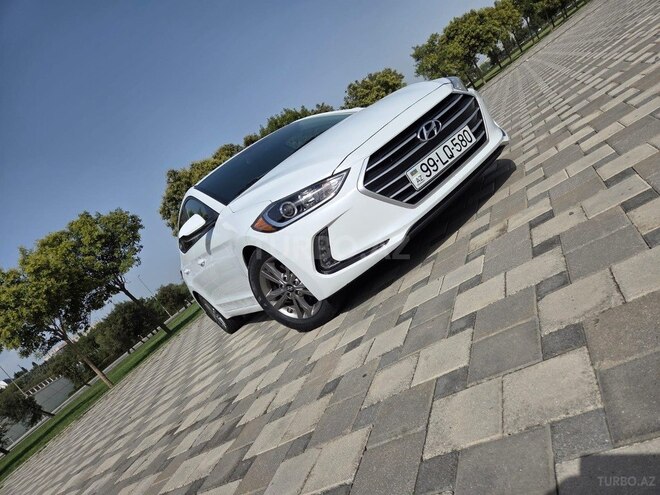 Hyundai Elantra 2016, 61,000 km - 2.0 l - Bakı