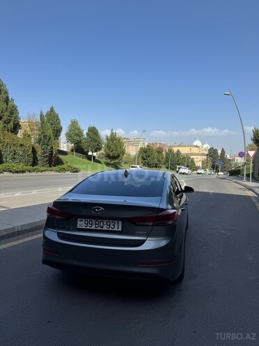 Hyundai Avante 2015, 122,000 km - 1.6 l - Bakı
