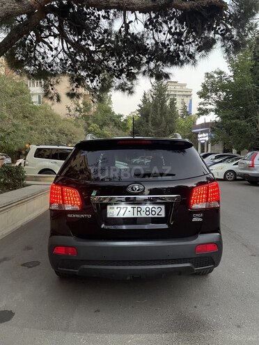 Kia Sorento 2011, 220,000 km - 2.2 л - Bakı